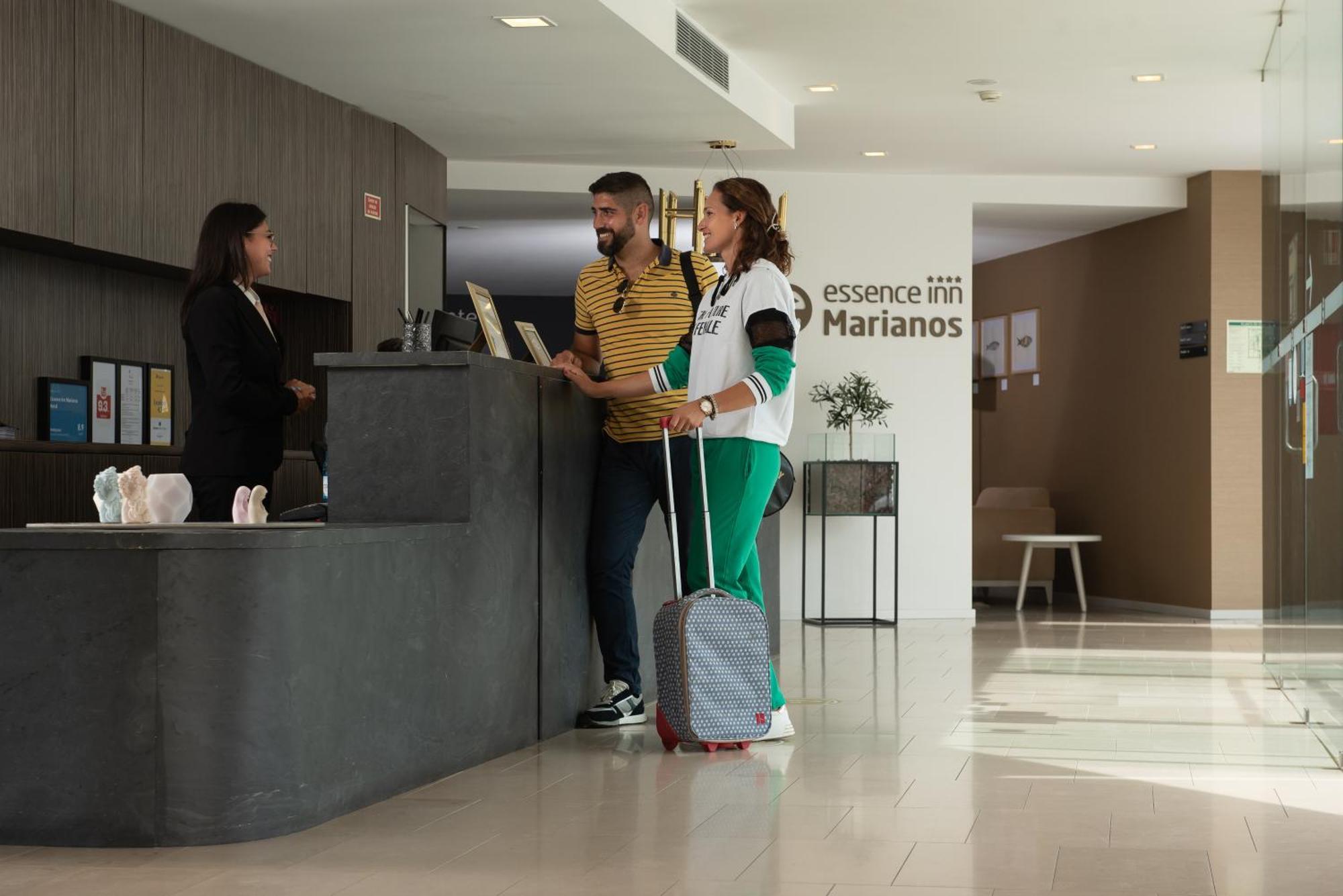 Essence Inn Marianos Hotel Fatima Bagian luar foto