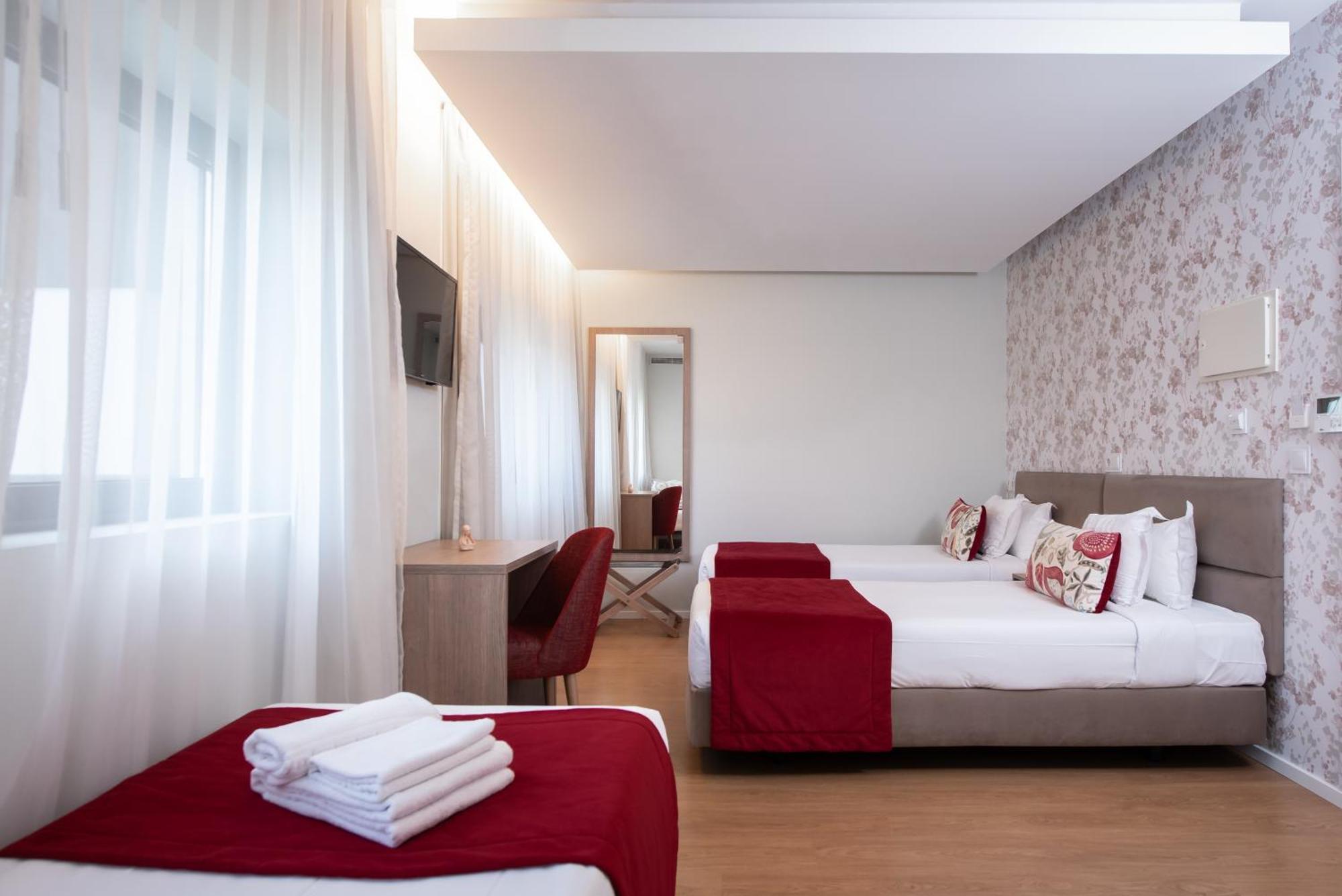 Essence Inn Marianos Hotel Fatima Bagian luar foto