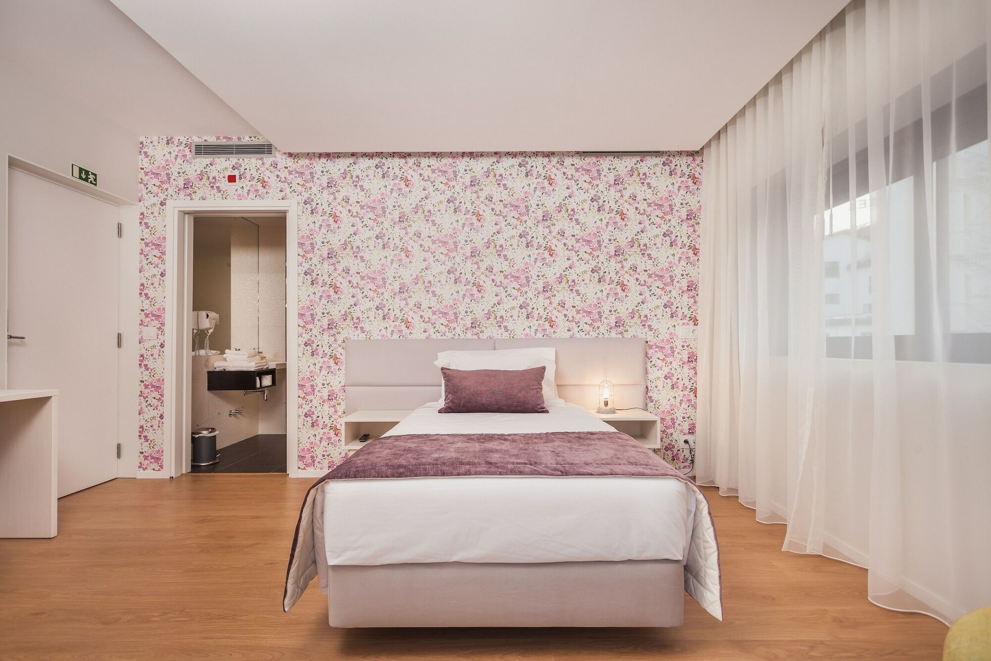 Essence Inn Marianos Hotel Fatima Bagian luar foto